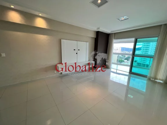 Imagem Apartamento à Venda com 2 Dormitórios e 1 Vaga no Bairro da Ponta da Praia em Santos por R$ 1.575.000,00