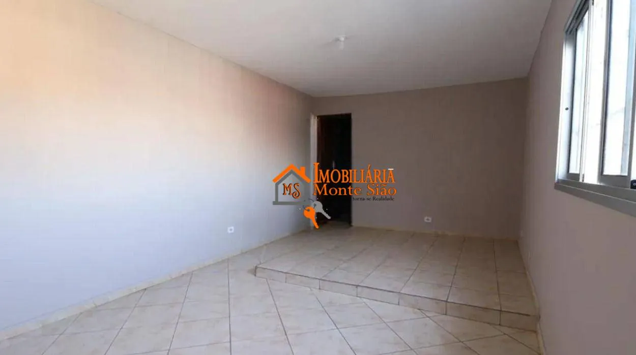 Imagem Sobrado com 3 dormitórios à venda, 140 m² por R$ 350.000,00 - Vila Rio - Guarulhos/SP