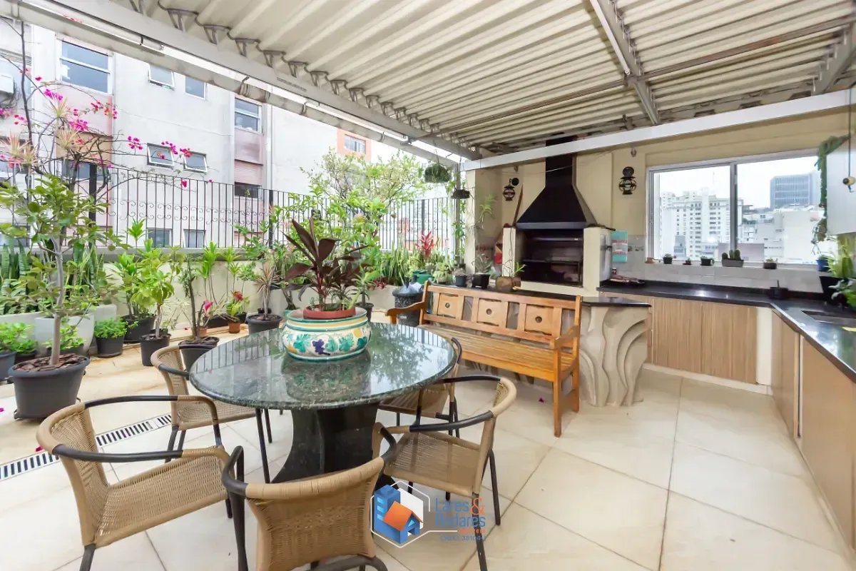 Foto do imóvel Cobertura para venda em Jardim Paulista com 4 quartos, sendo 1 suíte, 280m² em Alameda Casa Branca