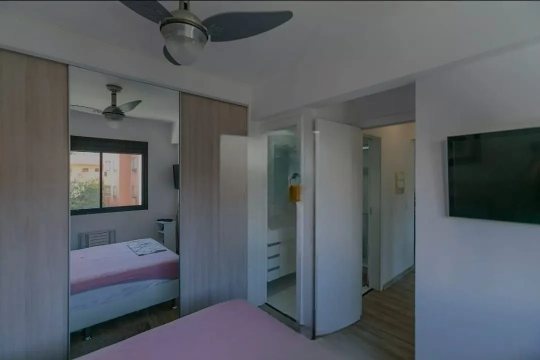 Imagem Apartamento de 2 quartos e 1 vaga de garagem no bairro Tristeza em Porto Alegre