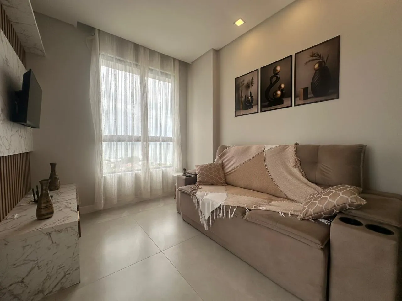 Imagem Apartamento com vista para o mar à venda com 94m2 por R$ 1.690.000,00