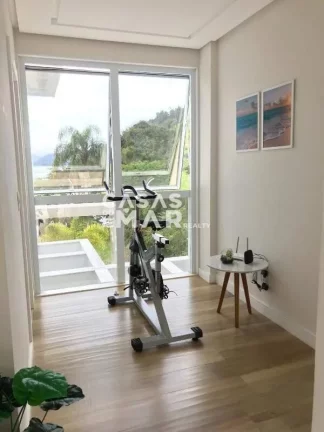 Imagem Casa frente mar de luxo em Angra dos Reis-RJ, bairro Piraquara (cunhambebe), 4 quartos, 4 suítes, 6 banheiros, 400m². Venha conferir!
