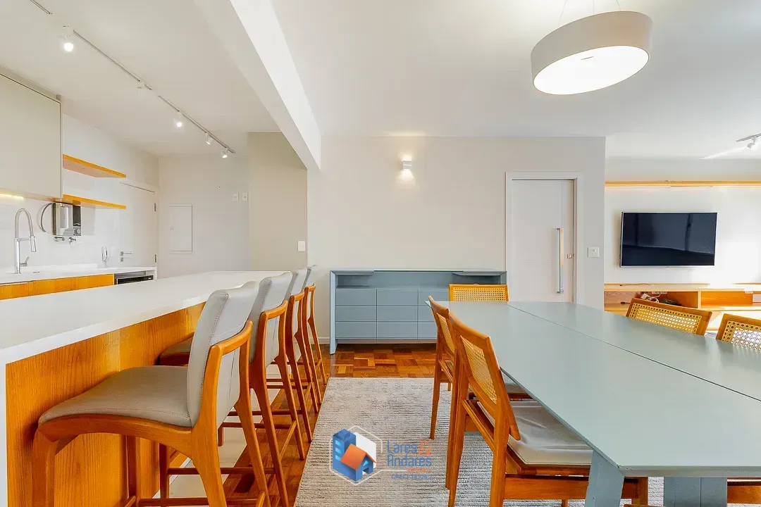 Imagem Apartamento para venda e locação em Santo Amaro com 3 quartos, sendo 1 suíte, 154m²