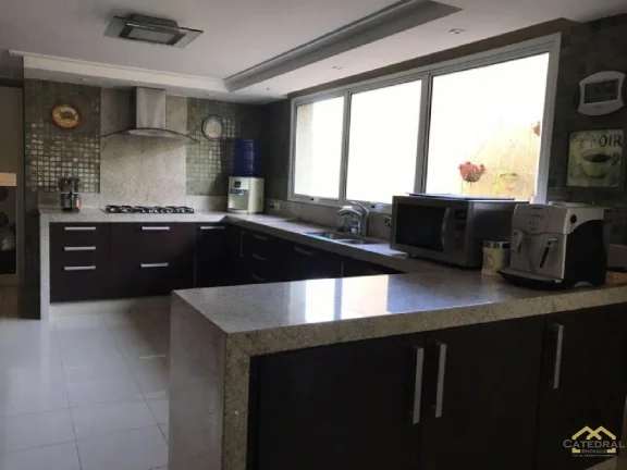 Imagem Sobrado com 3 Quartos 8 vagas à Venda ou Locação - Jardim Novo Mundo - JUNDIAÍ