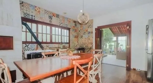 Imagem Casa sobrado no bairro Vila Ipiranga de 4 dormitórios e 2 vagas