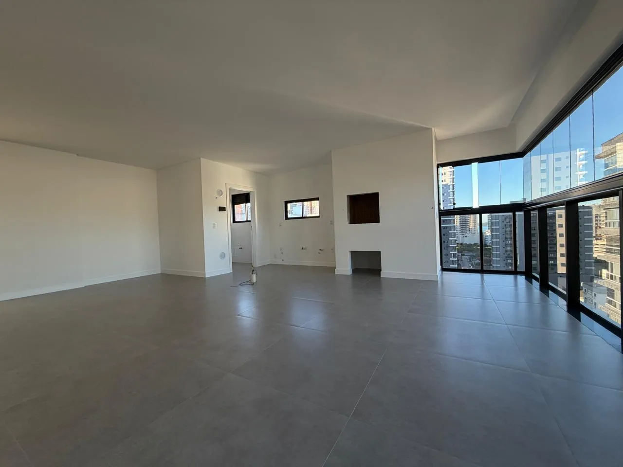 Imagem Apartamento à venda com 127m2 por R$ 1.750.000,00
