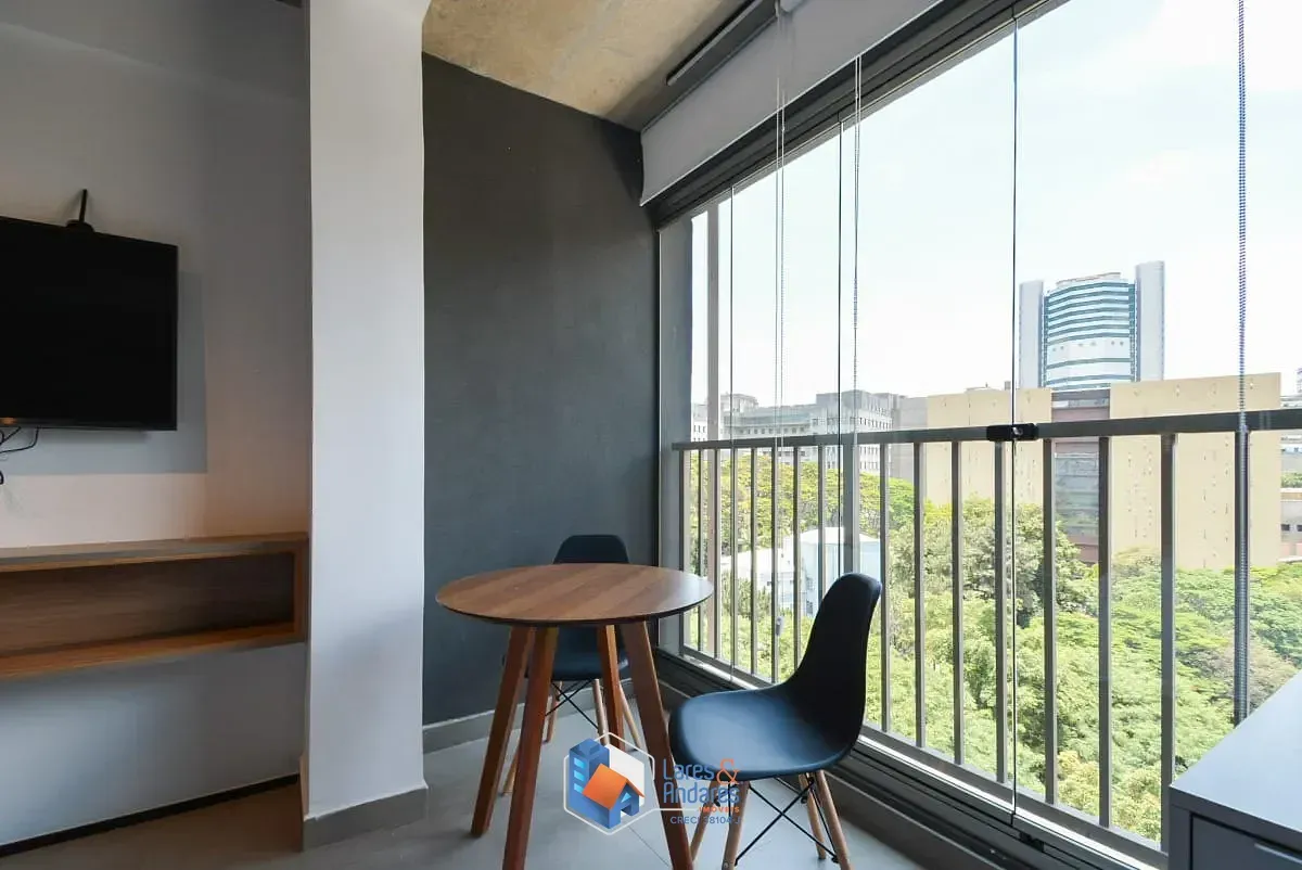 Foto do imóvel Studio para venda em Cerqueira César com 1 quarto, sendo 1 suíte, 24m² em Rua Melo Alves