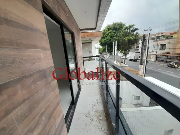 Foto do imóvel Casa Sobreposta Alta com 4 dormitórios, R$ 1.698.000,00. no bairro Embaré em Santos -SP