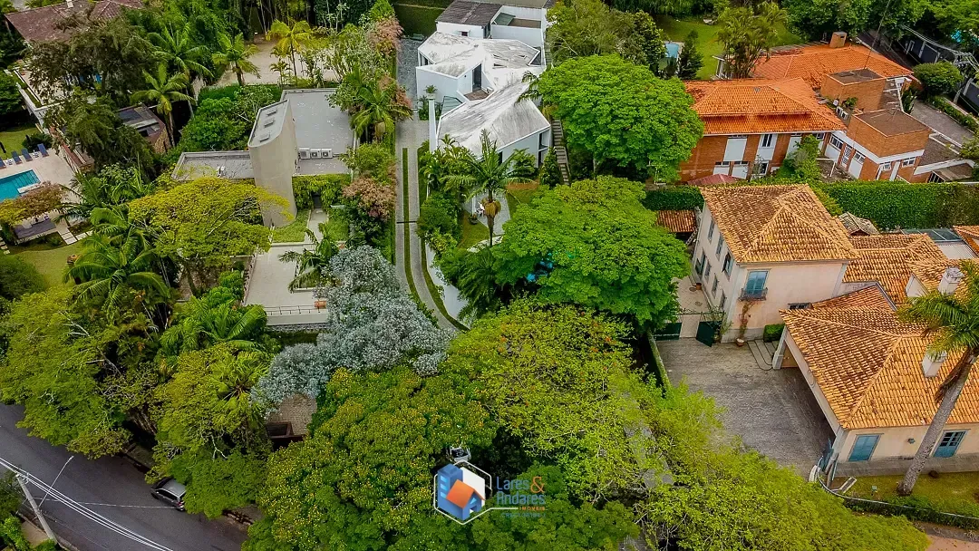 Imagem Casa para venda em Vila Tramontano com 4 quartos, sendo 4 suítes, 422m²