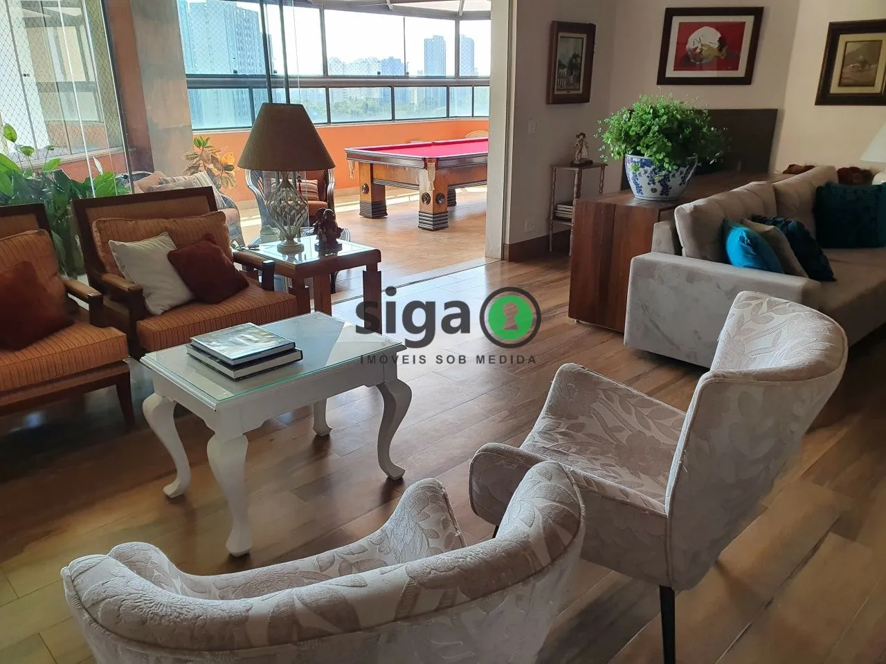 Imagem Apartamento de Alto Padrão no Morumbi - 337m², 4 Suítes, 6 Vagas e Vista Panorâmica