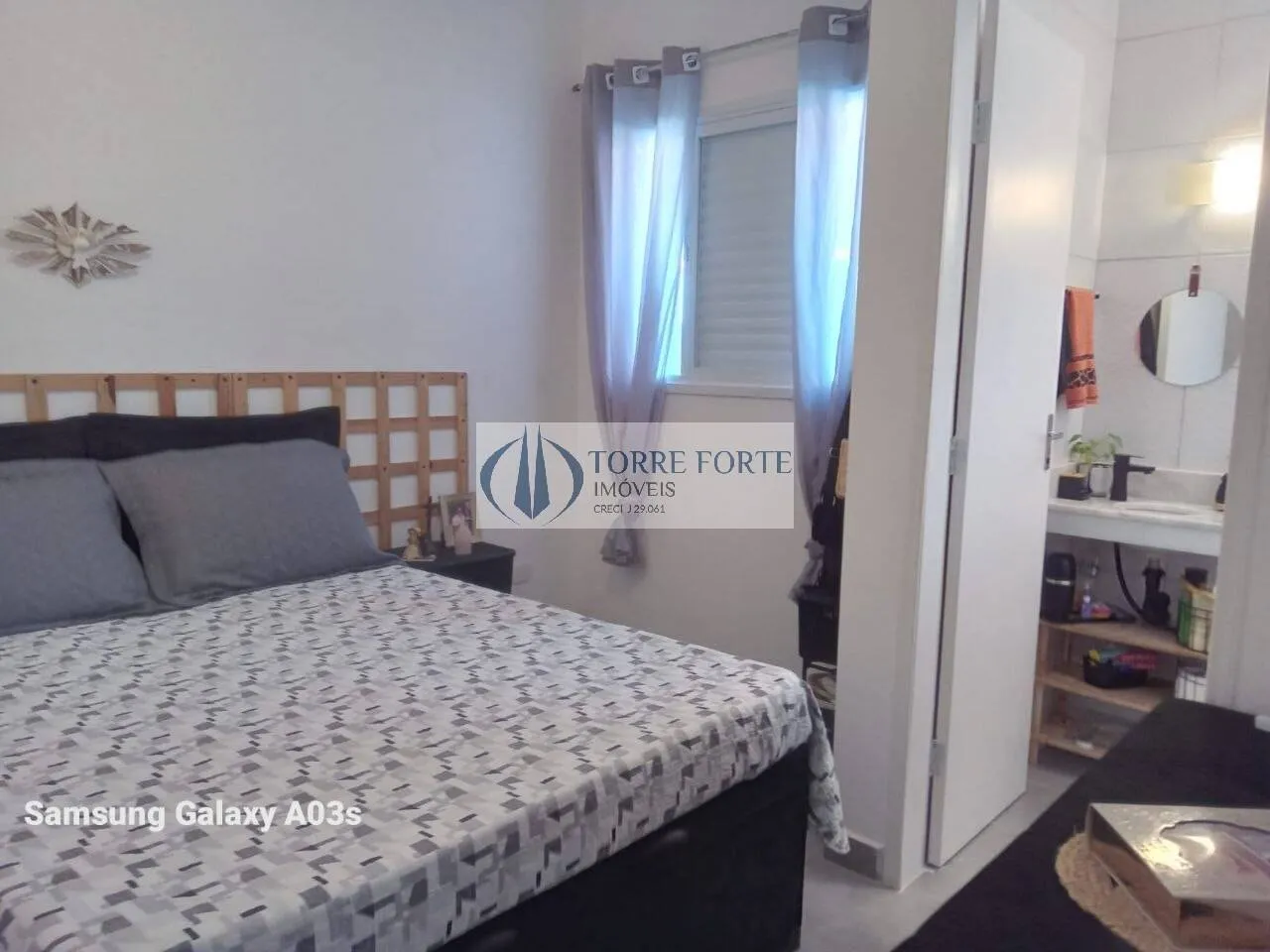 Imagem Linda casa de condomínio com 2 dormitórios, 1 suite e 1 vaga em Itanhaém .