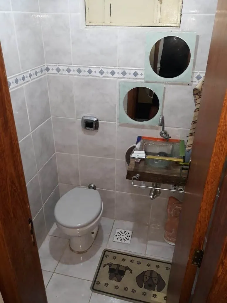 Imagem 3 dormitórios com garagem no Menino Deus.