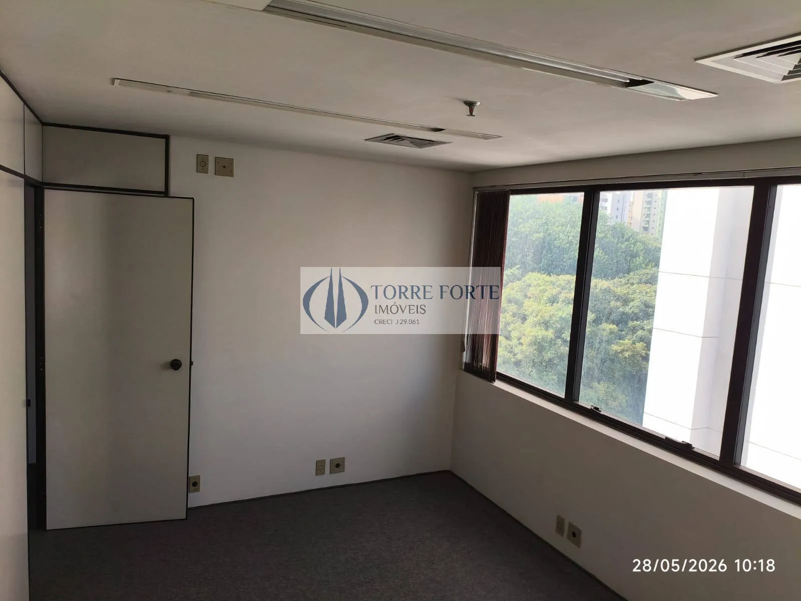 Foto do imóvel Ótima sala comercial com 40 m² 1 banheiro 1 vaga de garagem, na Vl. Mariana em Rua Domingos de Morais