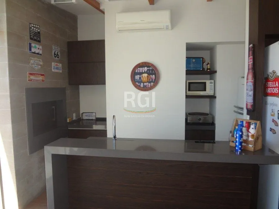 Imagem Cobertura para Venda - 267m², 3 dormitórios, sendo 1 suites, 2 vagas - Menino Deus