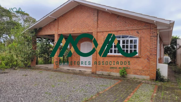 Imagem Casa à Venda em Itapoá - 3 Quartos, 100m da Praia, Oportunidade Imperdível!