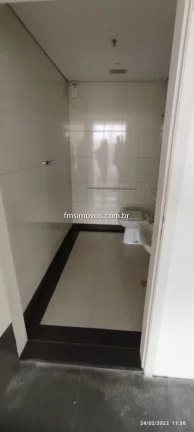 Imagem Espaço Comercial de Alto Padrão no Paraíso: 449m², 2 Banheiros e 12 Vagas de Garagem em São Paulo-SP