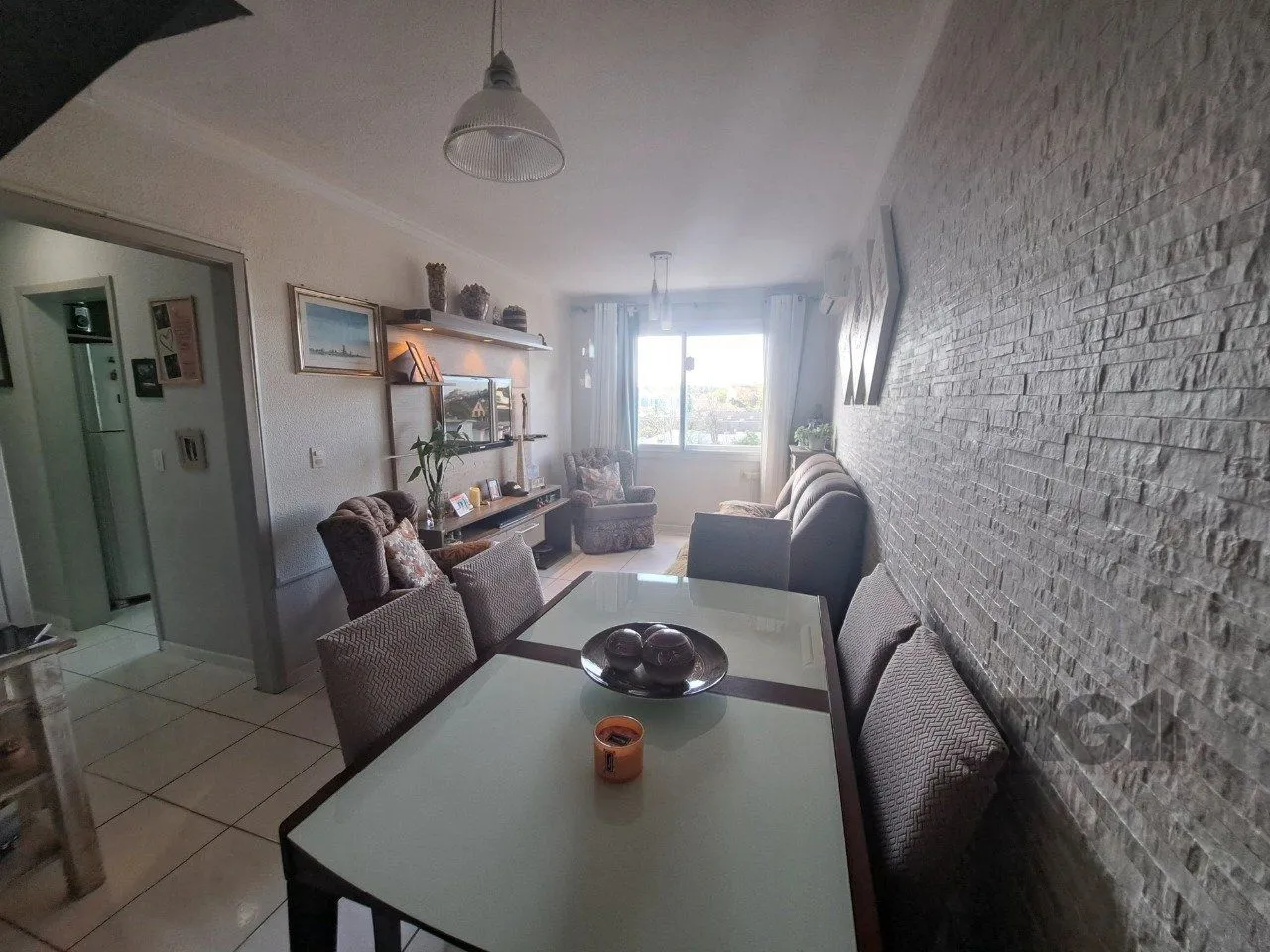 Imagem Apartamento cobertura, 2 dormitórios, vaga de garagem, Bairro Ponta Porã