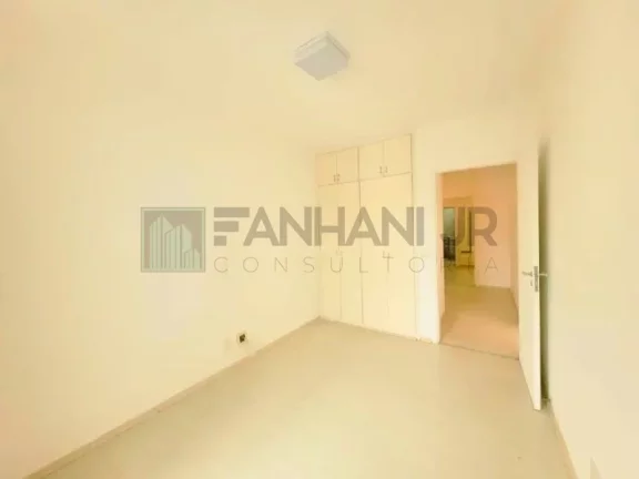 Imagem Apartamento em Moema: 3 quartos, 3 suítes, 2 salas, 4 banheiros, 4 vagas de garagem, 180m² de área. Venha conferir!