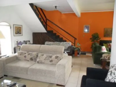 Imagem Casa para Venda - 270m², 5 dormitórios, sendo 1 suites, Guarujá