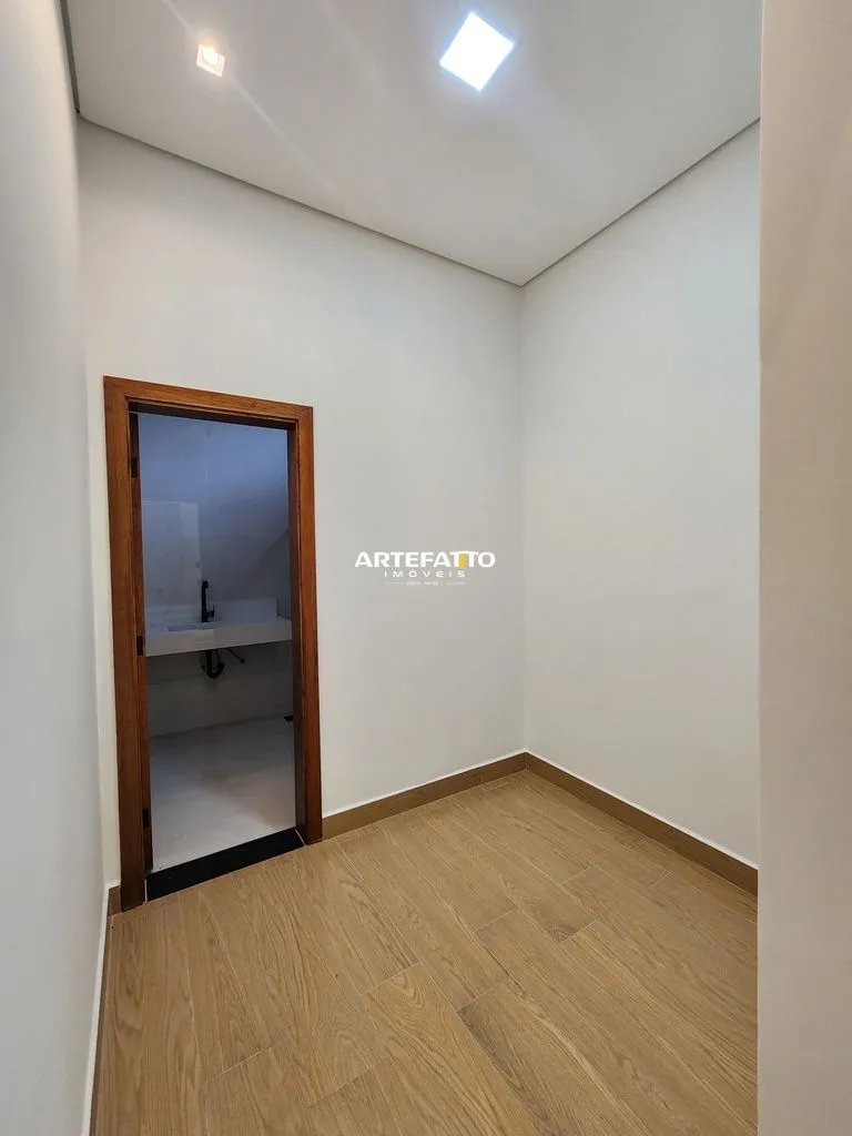 Imagem Casa com 3 dormitórios no bairro Residencial Dourado em Franca/SP