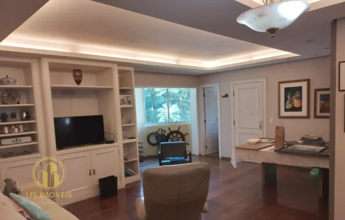 Imagem Espaçoso Apartamento de 3 Quartos em Indianópolis.