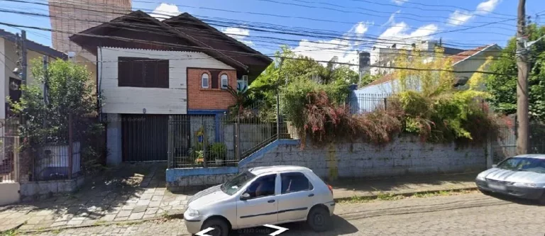Imagem Terreno 4 quartos sendo 1 suíte para venda no bairro Panazzolo em Caxias do Sul