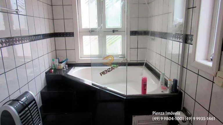 Imagem Casa para Venda em Concórdia, Jardim, 3 dormitórios