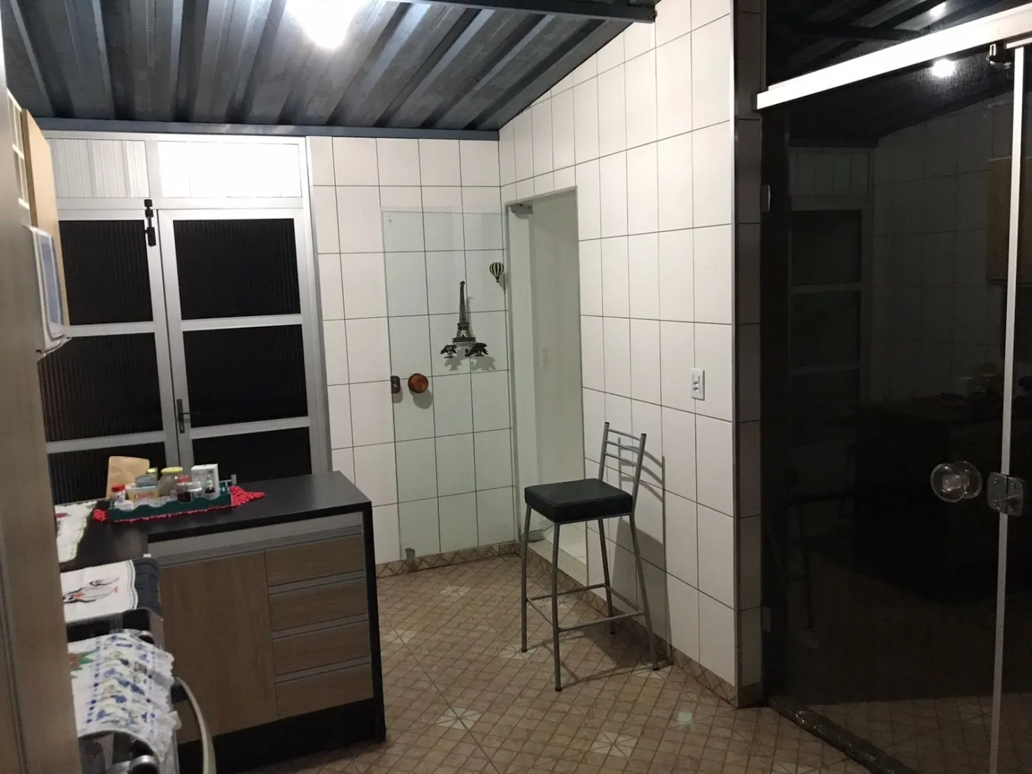 Imagem Casa à venda 3 Quartos, 1 Suite, 5 Vagas, 300M², Campos Elíseos, Taubaté - SP