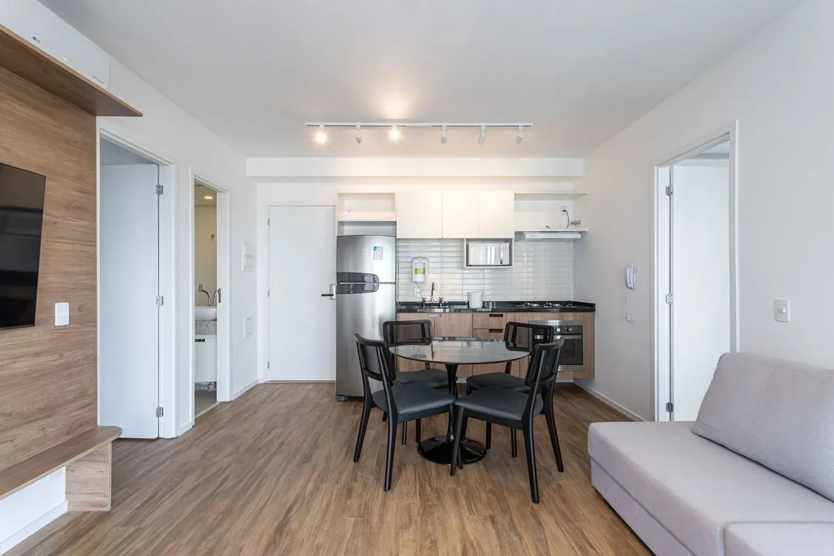 Imagem Apartamento com 2 Quartos para alugar, 70m² - Pinheiros