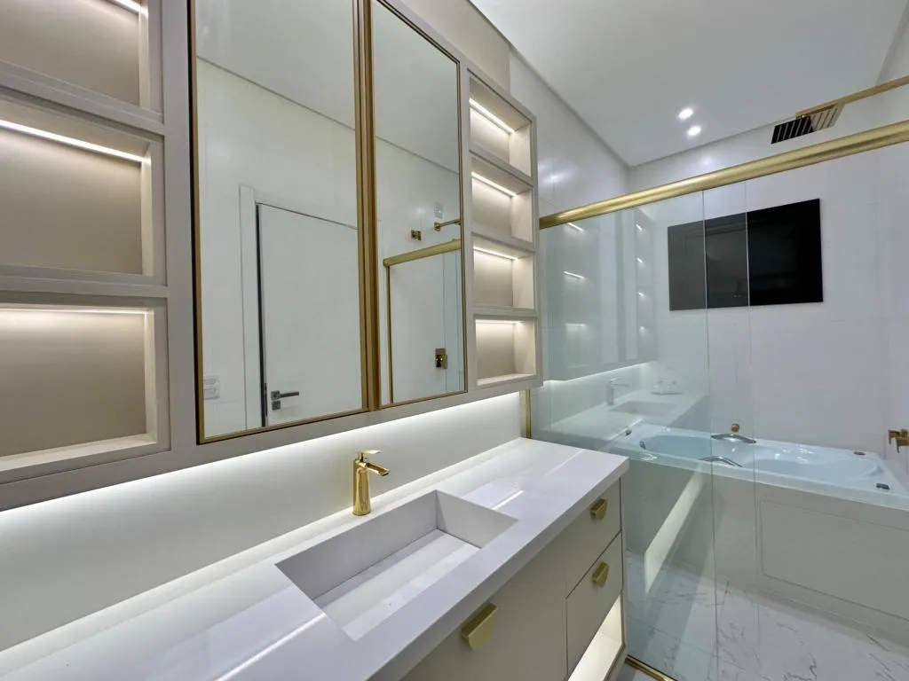 Imagem Casa em Condominio 4 Dormitórios - Bairro Araçá