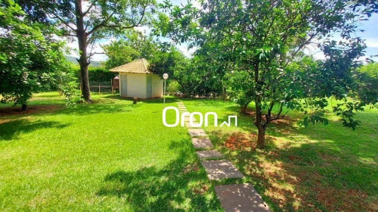 Imagem Sobrado mobiliado com 4 dormitórios à venda, 500 m² por R$ 4.200.000 - Residencial Aldeia do Vale - Goiânia/GO