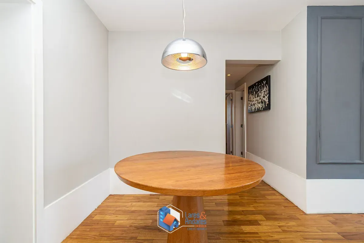 Imagem Cobertura para venda em Moema com 2 quartos, sendo 1 suíte, 183m²