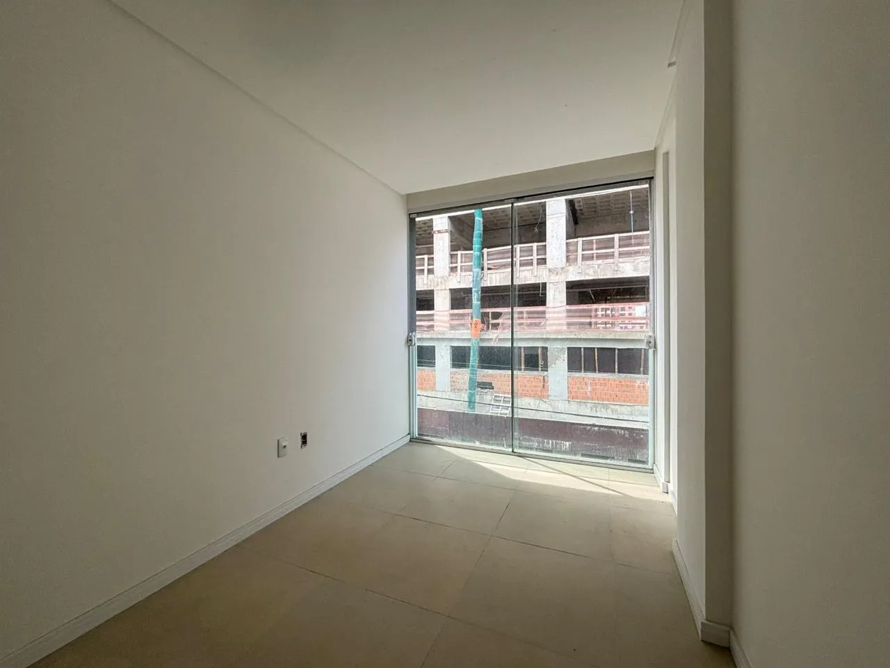 Imagem Apartamento à venda com 37.81m2 por R$ 330.000,00