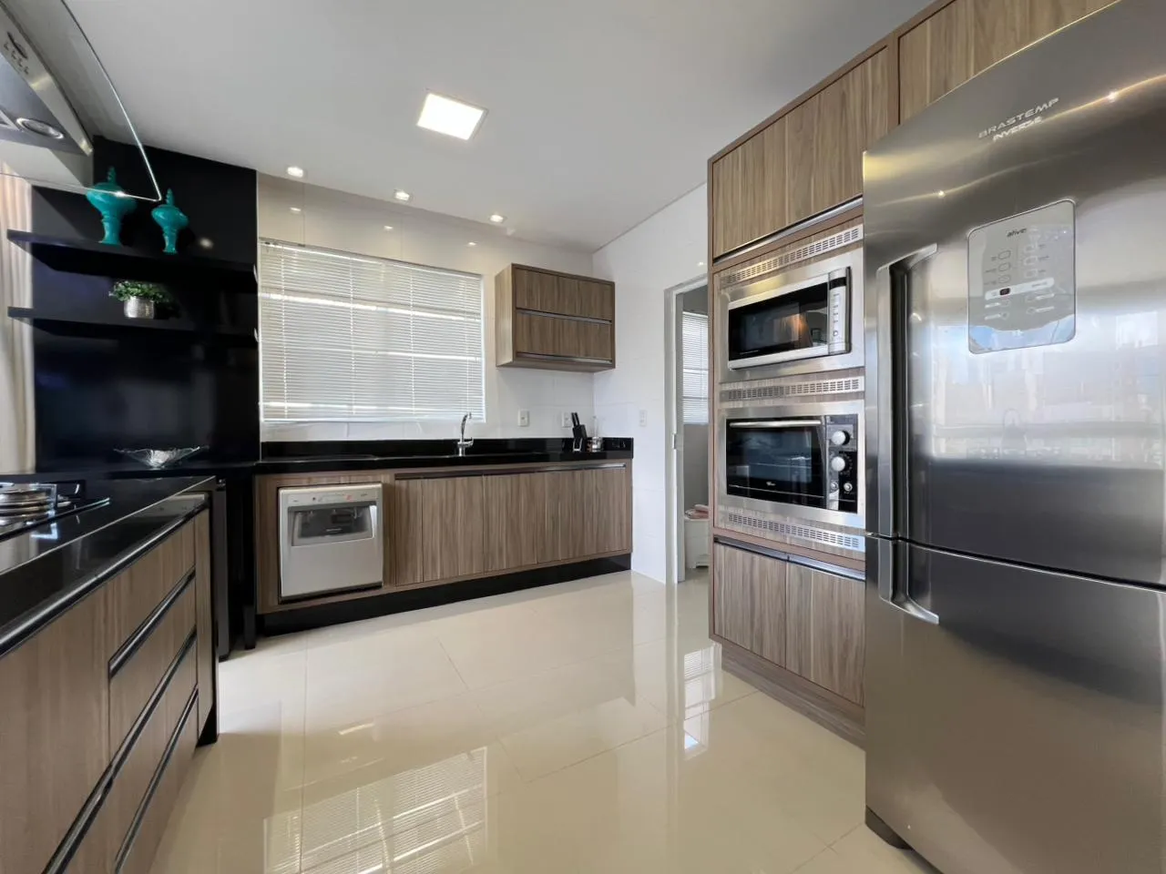Imagem Apartamento com vista para o mar à venda com 148m2 por R$ 2.900.000,00