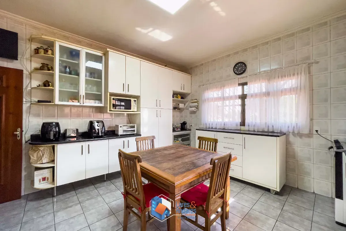 Imagem Sobrado para venda em Jardim Umuarama com 3 quartos, sendo 3 suítes, 187m²