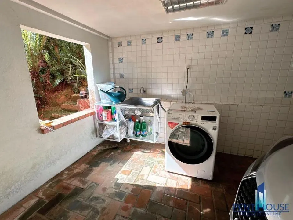 Imagem Casa para Venda em Balneário Camboriú, Praia do Estaleiro, 3 dormitórios, 1 suíte, 2 banheiros, 2 vagas
