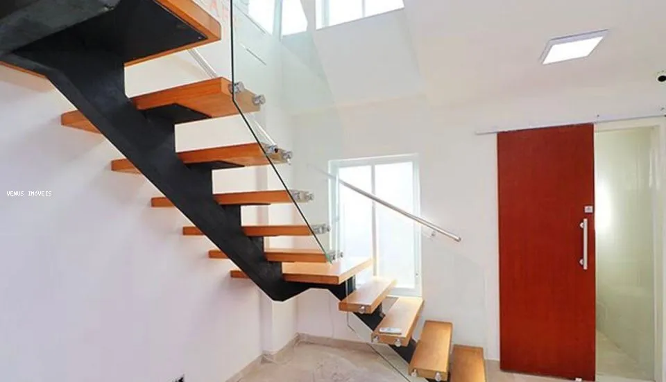 Imagem Sala Comercial para Venda em Rio de Janeiro, Barra da Tijuca, 1 suíte, 3 banheiros