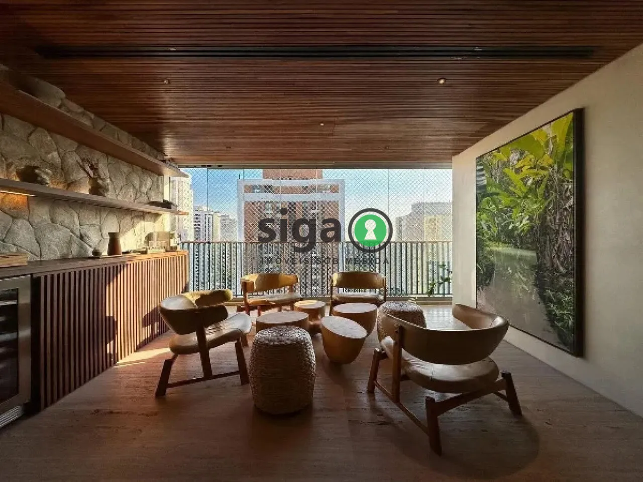 Imagem Apartamento à venda em Moema, com 2 suítes e 2 vagas com porteira fechada!