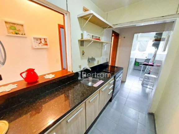Imagem Apartamento com 2 dormitórios de Frente para a Praia