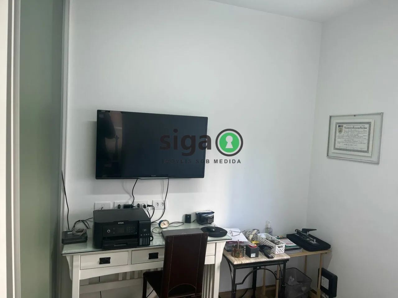Imagem Apartamento a venda no Campo Belo com 3 quartos, 2 banheiros e 3 vagas.