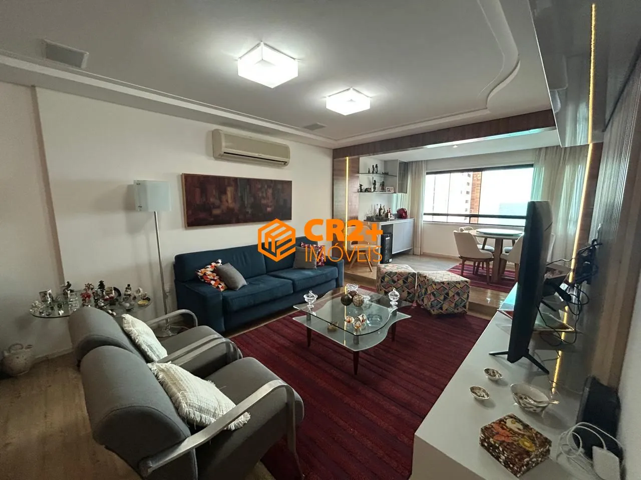 Imagem Vendo apartamento com vista livre para o mar com 3 suítes -118m²