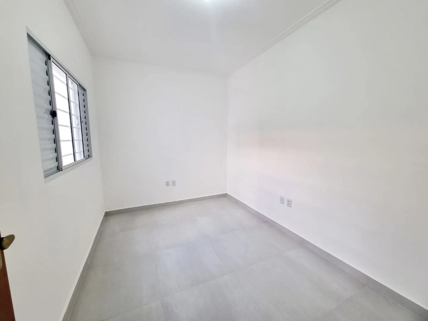 Imagem Casa à venda 3 Quartos, 1 Suite, 2 Vagas, Crispim, Pindamonhangaba - SP