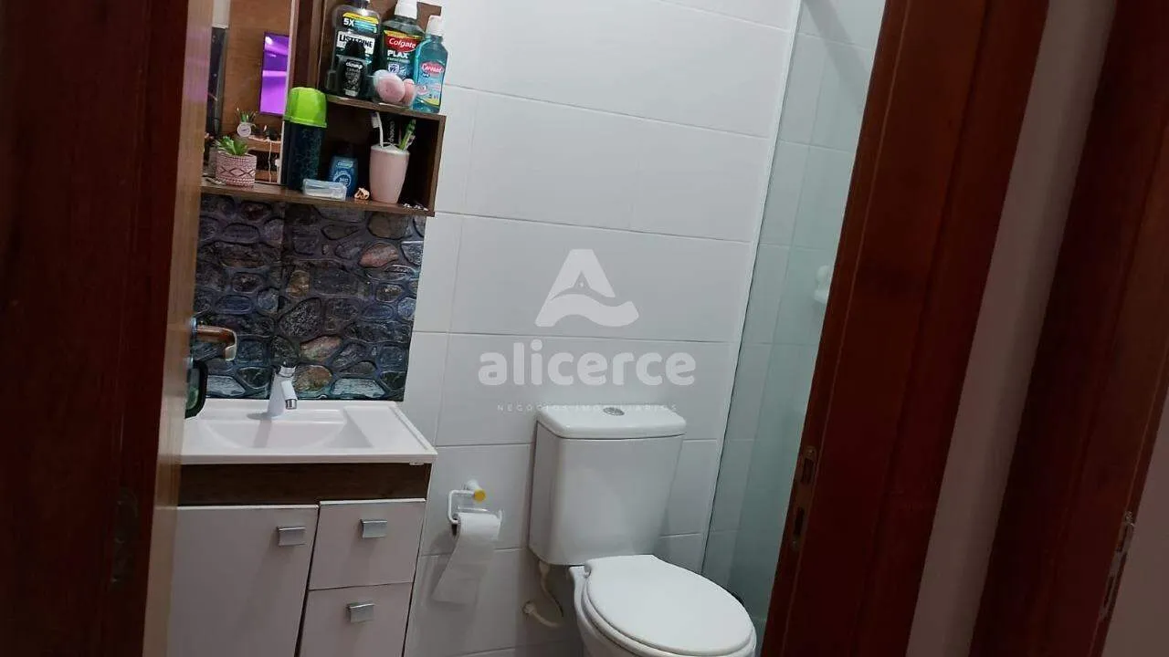 Imagem Casa à venda com 2 quartos , 52m² em Rio Caveiras Biguaçu