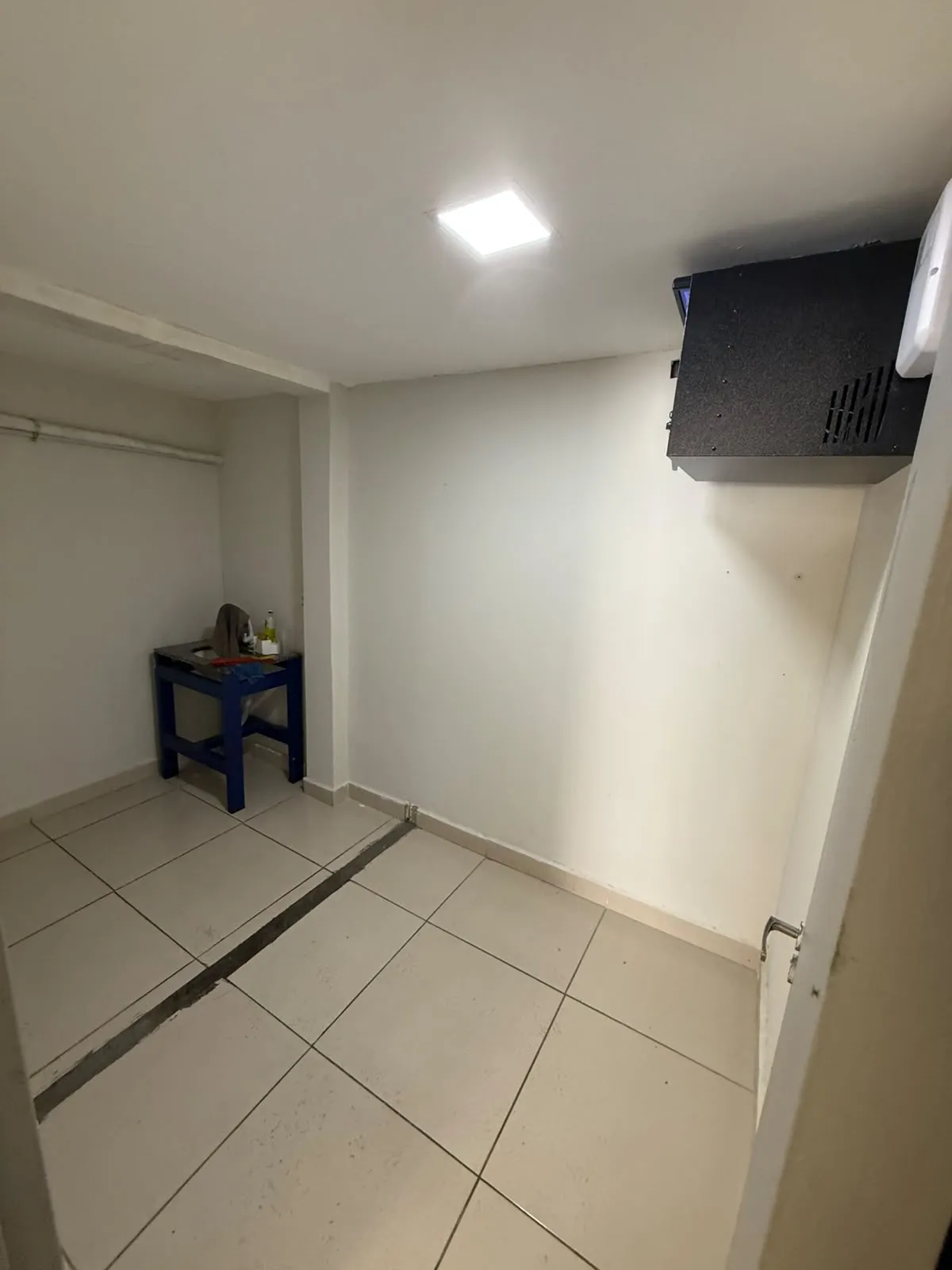 Imagem Salão comercial para locação na Av. Fernando Corrêa