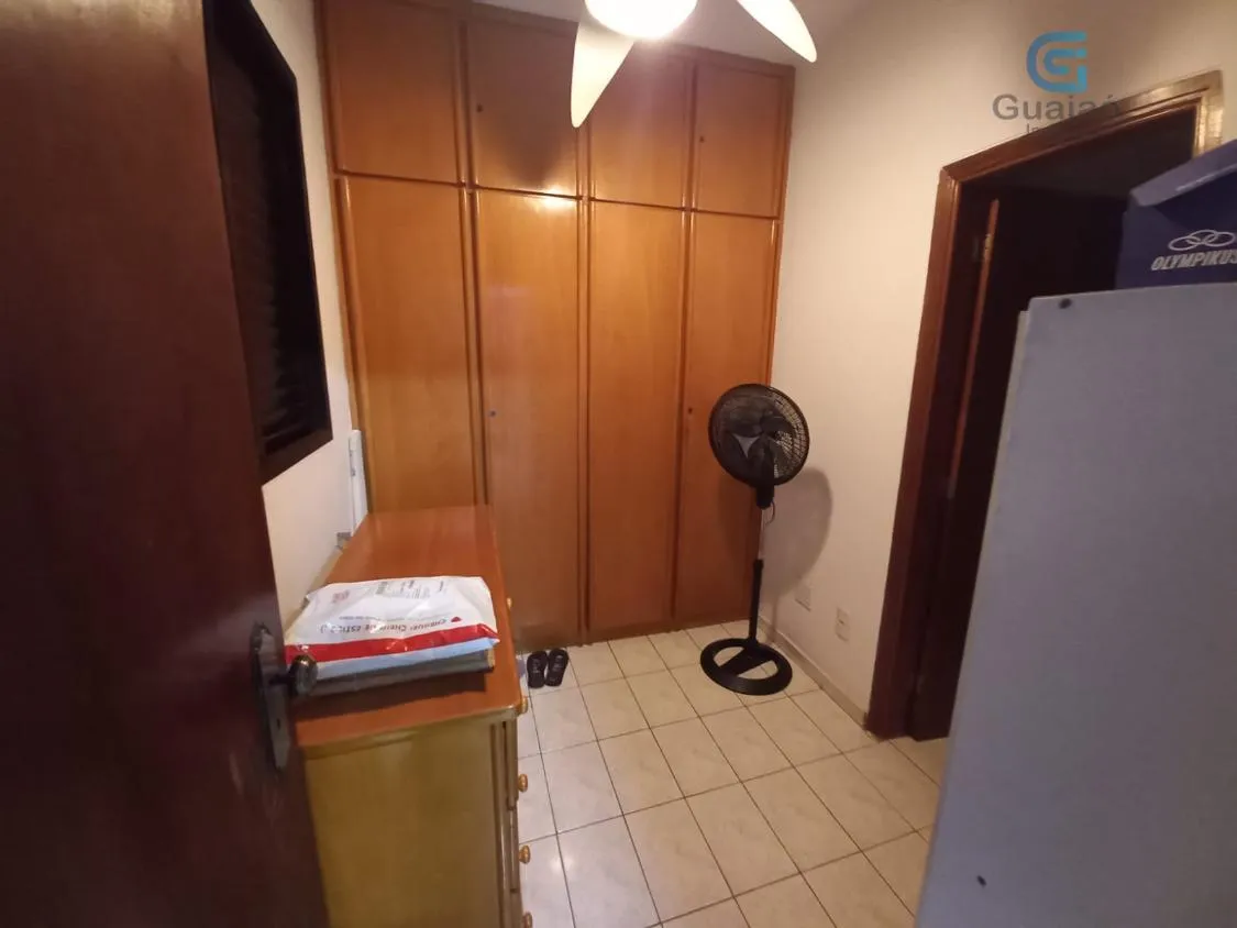 Imagem Vendo lindíssimo apartamento com 03 dormitórios (01 suíte) no Embaré em Santos
