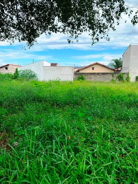 Imagem Terreno à venda 250M², Conjunto Residencial Araretama, Pindamonhangaba - SP