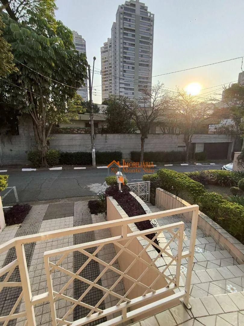 Imagem Sobrado com 3 dormitórios à venda, 450 m² por R$ 2.800.000,00 - Jardim Maia - Guarulhos/SP