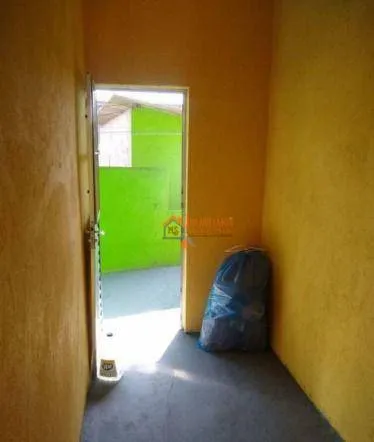 Imagem Casa com 5 dormitórios à venda, 290 m² por R$ 500.000,00 - Jardim Santa Emilia - Guarulhos/SP