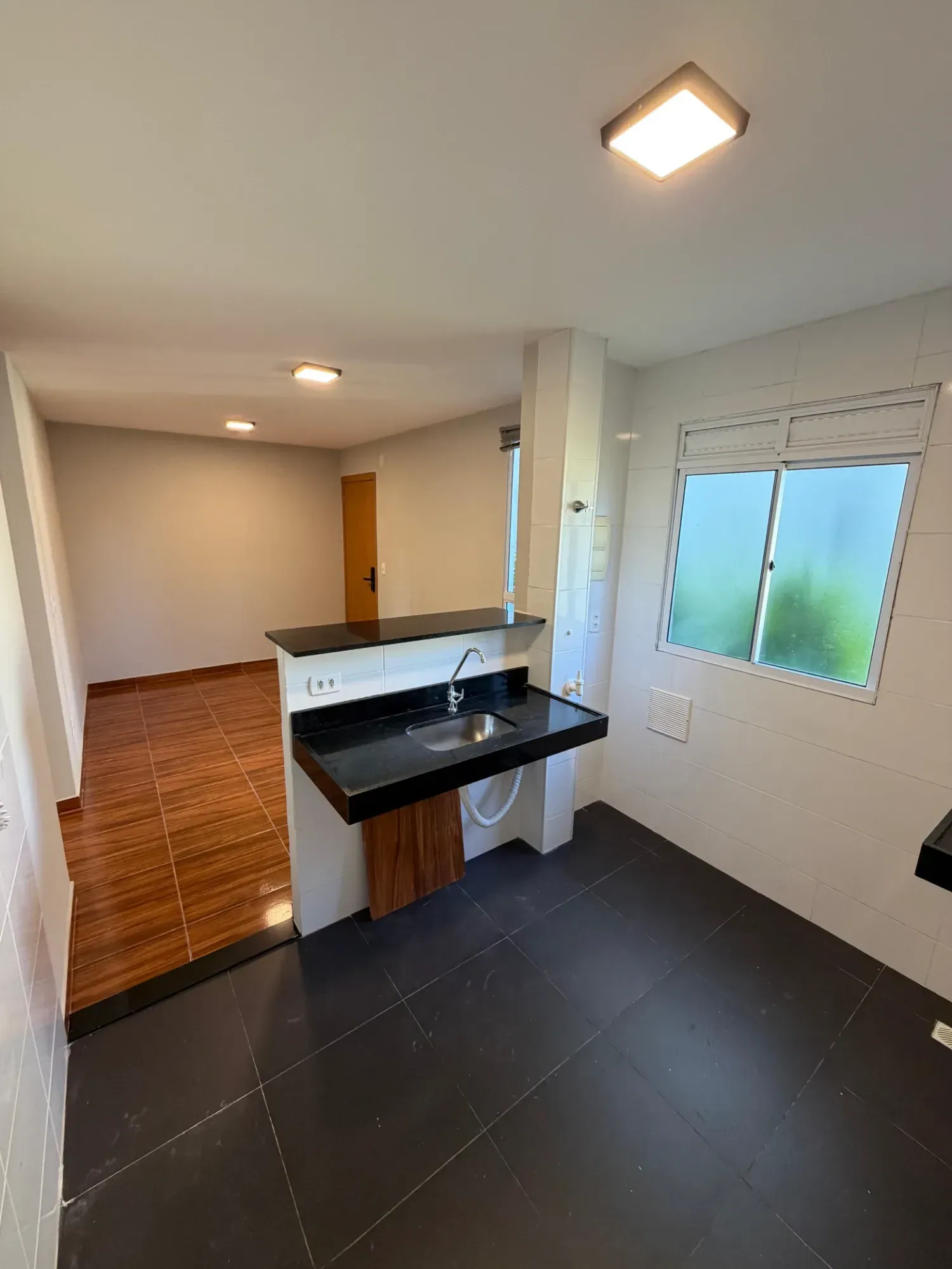 Imagem Apartamento com 2 Quartos à Venda, 43 m² em Parque Santa Rosa - Suzano