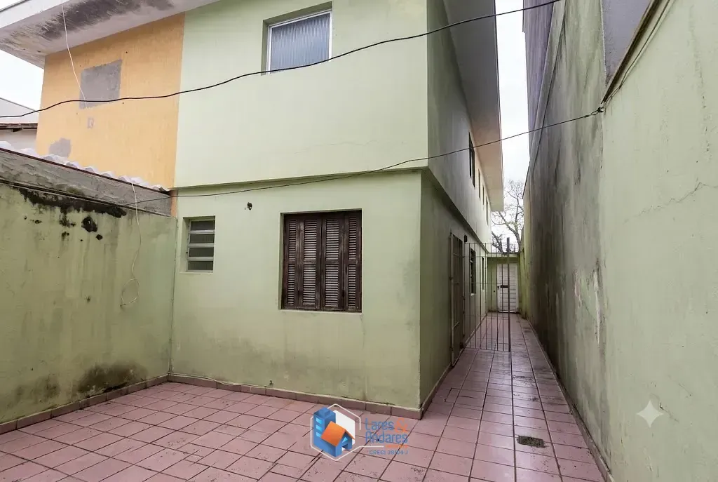 Imagem Sobrado para venda em Jardim Santa Cruz (Campo Grande) com 3 quartos, sendo 1 suíte, 167m²